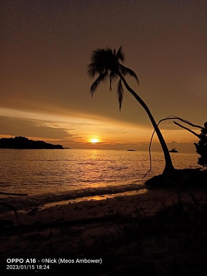 Meos Ambower Homestay Raja Ampat Fam 외부 사진