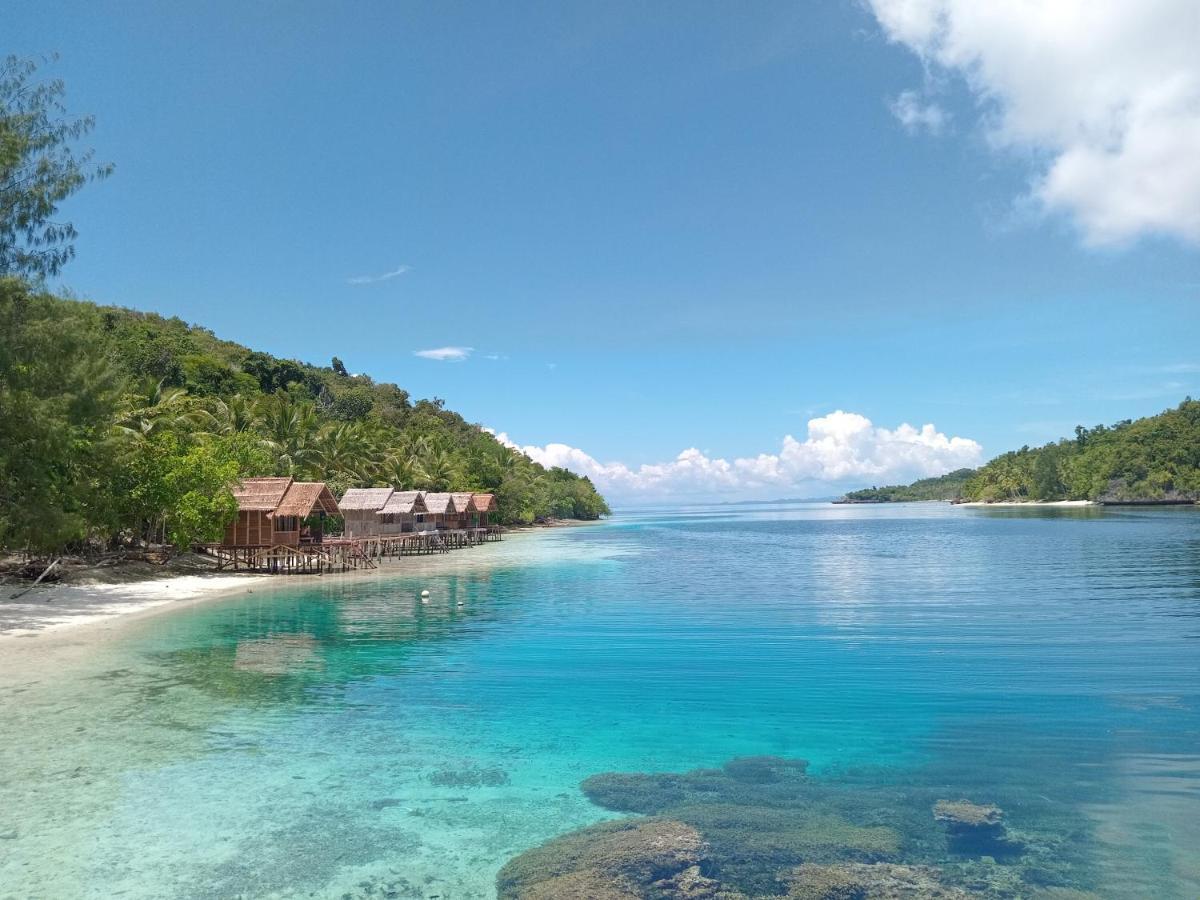 Meos Ambower Homestay Raja Ampat Fam 외부 사진