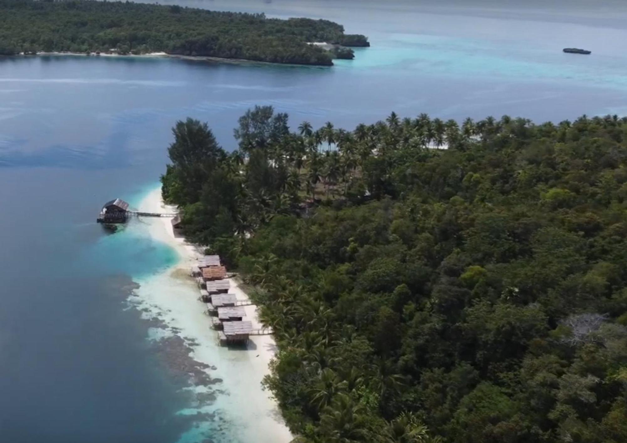 Meos Ambower Homestay Raja Ampat Fam 외부 사진